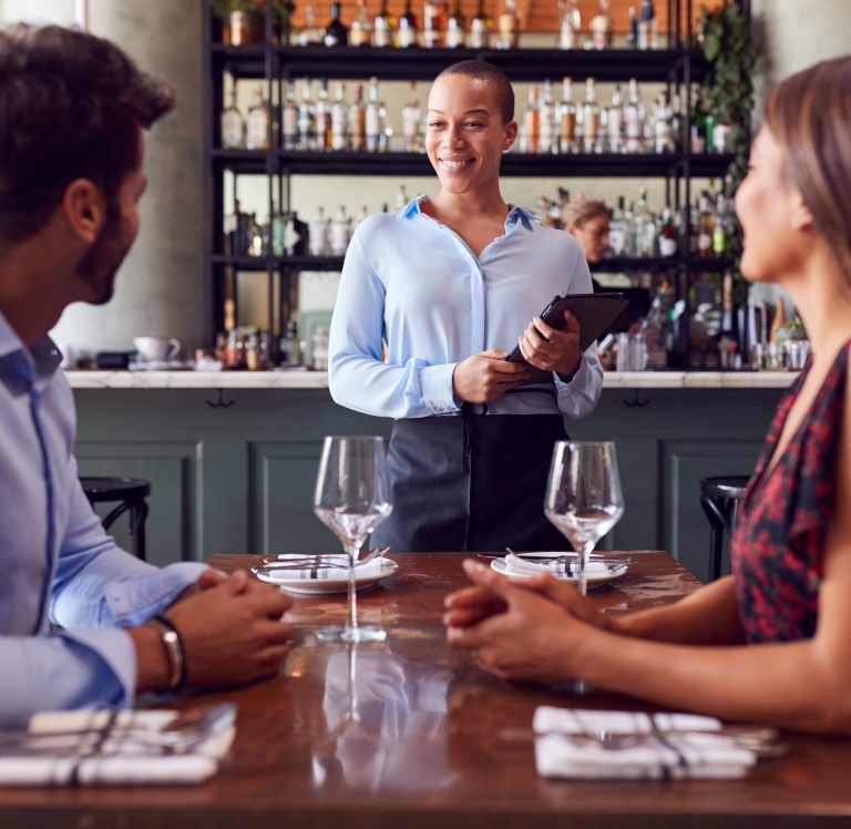 Hotel bar and restaurant service